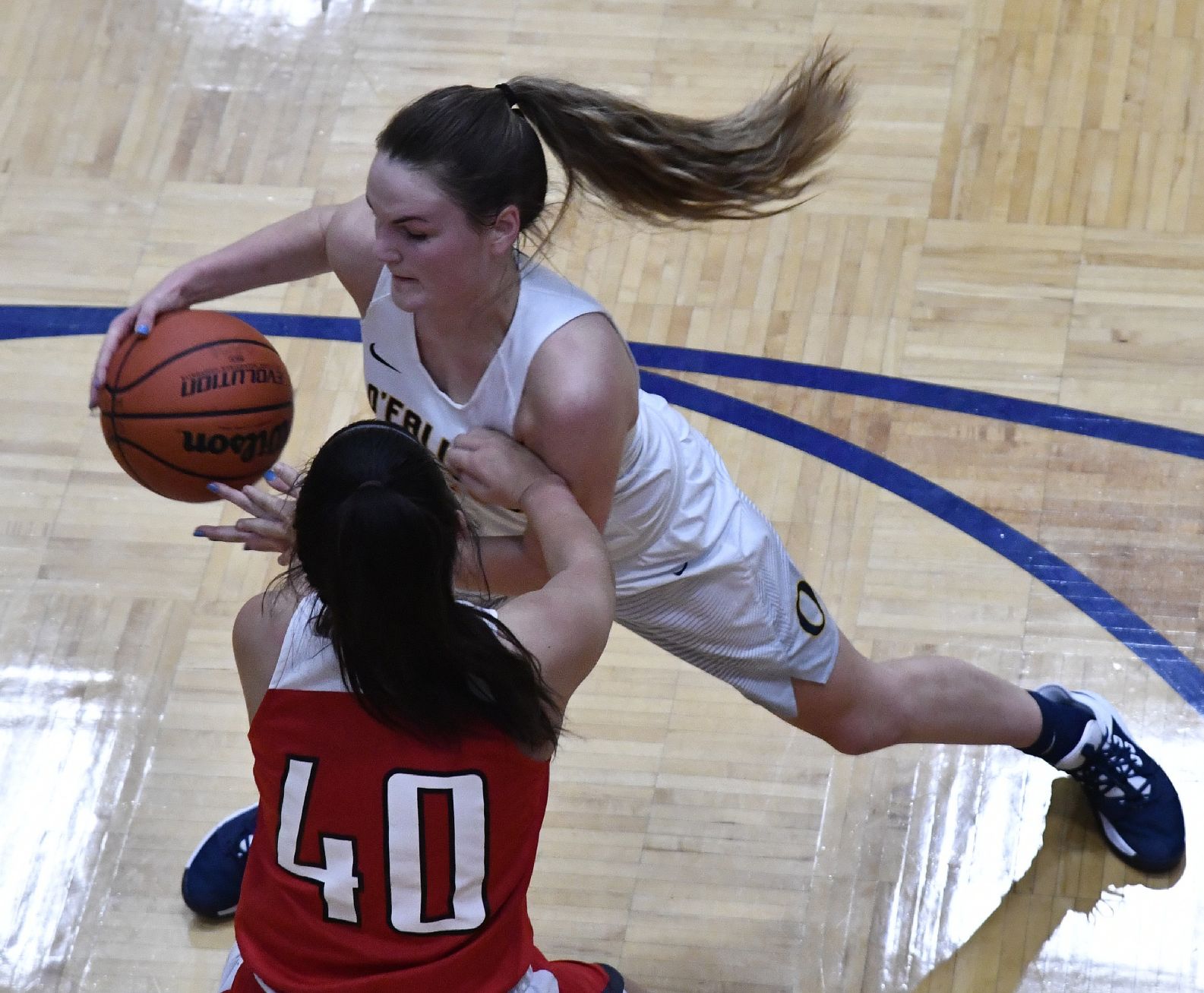 O’Fallon vs Chatham Glenwood in Southern Illinois Shootout basketball game